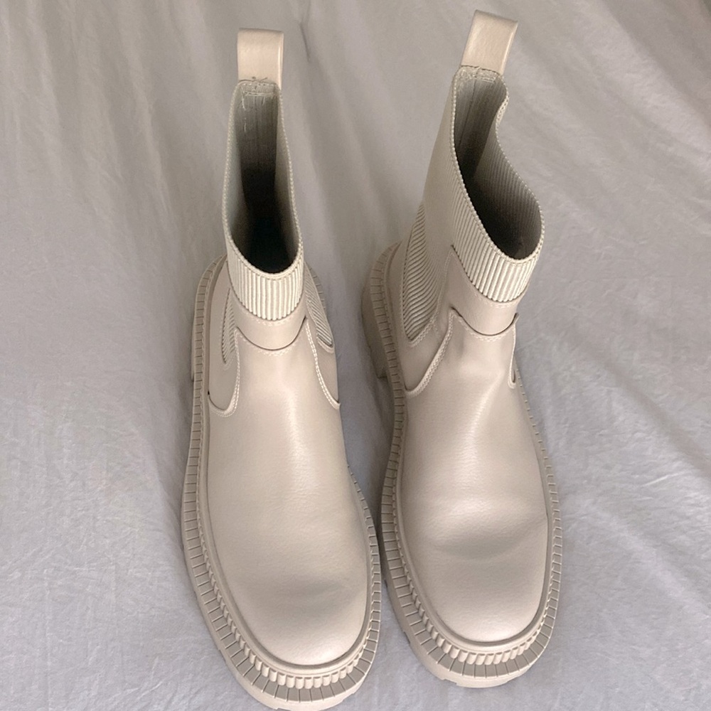MANGO track, Sole contrast ankle boot